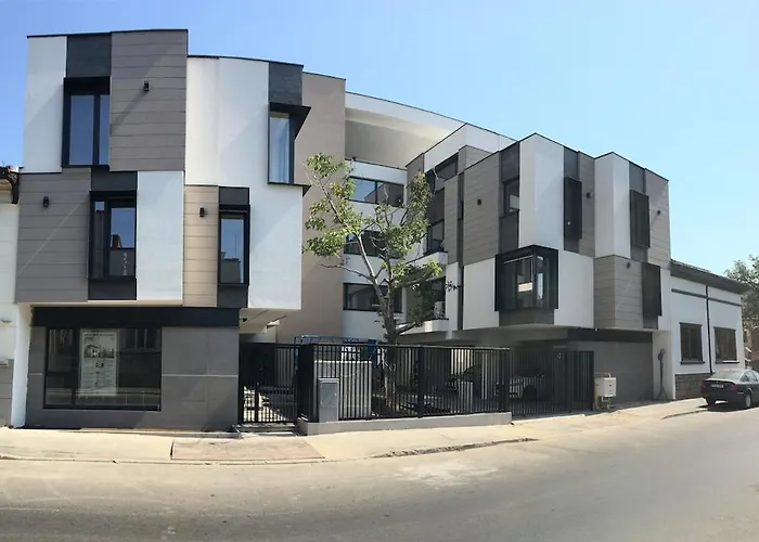 Bright And Quiet 1 Bedroom Apartment Bucharest