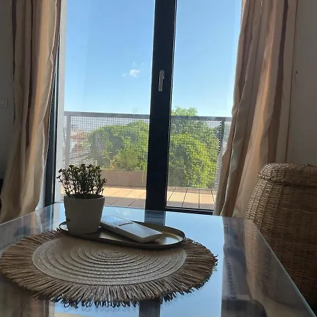 Bright&quiet 1 Bedroom